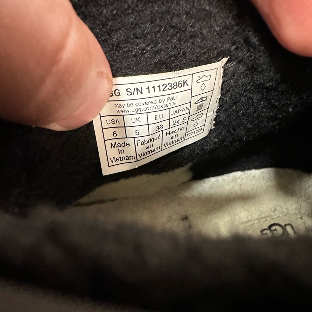 UGG Waterproof Classic Clear Mini - image 13